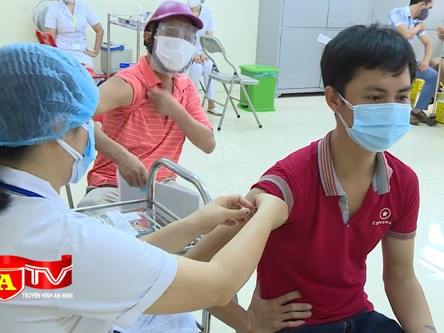 Không chủ quan sau khi tiêm phủ một mũi vaccine Covid-19