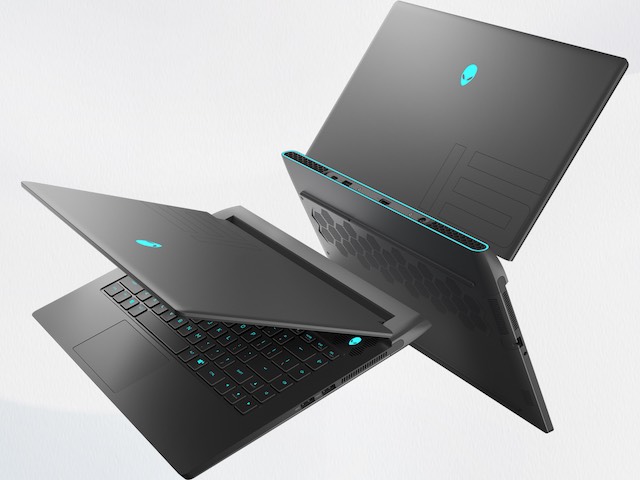 Laptop chơi game Alienware m15 có màn hình 240Hz, tùy chọn bàn phím cơ