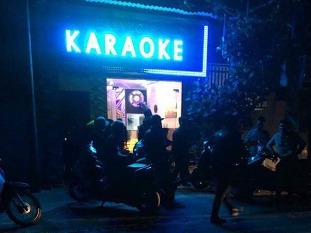 Đề xuất vũ trường, karaoke không được chốt cửa bên trong