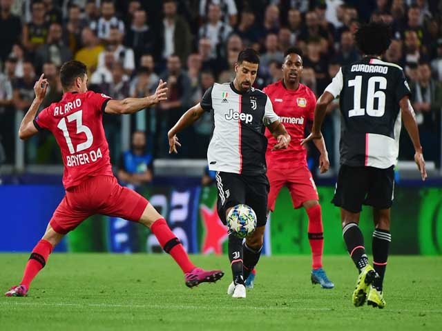 Bóng đá cúp C1 Juventus - Leverkusen: Ronaldo lập công, tam tấu ”lên đồng”