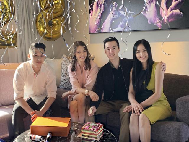 Hoa hậu Jolie Nguyễn lần đầu hé lộ gia thế ở Úc, lộ diện anh trai soái ca