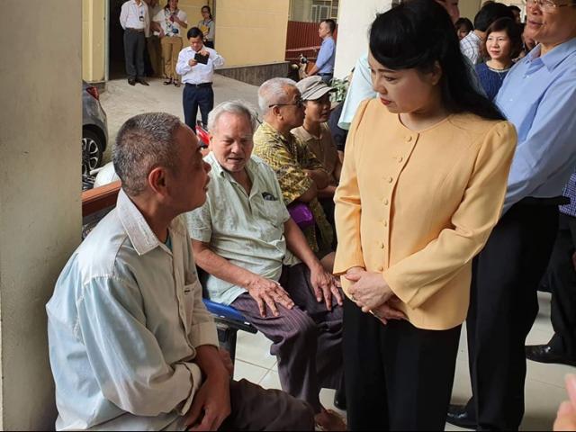 Sắp thôi chức Bộ trưởng Y tế, bà Nguyễn Thị Kim Tiến nhắn nhủ người dân điều gì?