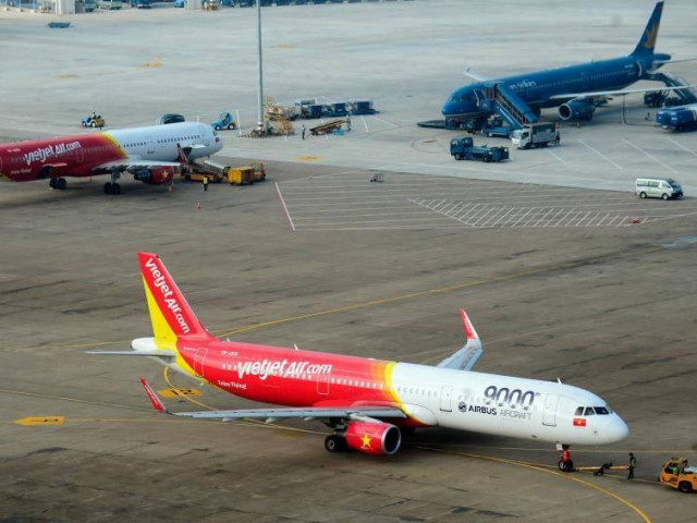 Tàu bay A320 bị phát hiện mất đèn hạ cánh tại Tân Sơn Nhất