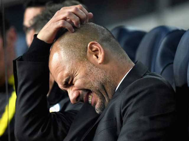 SAO Man City chậm chạp thay người, Guardiola nổi cơn thịnh nộ hiếm thấy