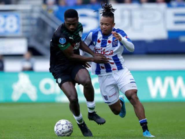 Video highlight trận Heerenveen – Groningen: Bàn thắng nhờ VAR, Văn Hậu chờ ra sân