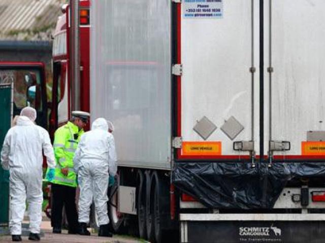 Tin mới từ Bộ Ngoại giao về vụ 39 thi thể trong container ở Anh