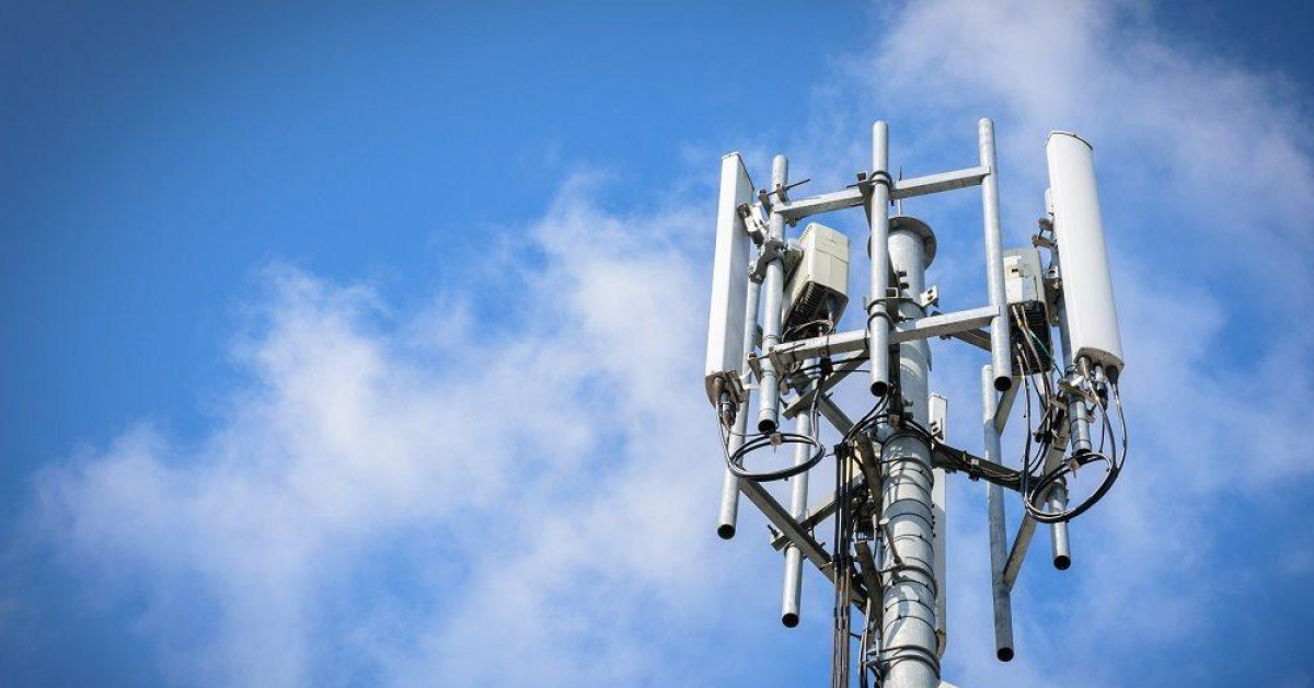 Công ty của tỷ phú Phạm Nhật Vượng bất ngờ tuyên bố xuất thiết bị viễn thông 5G