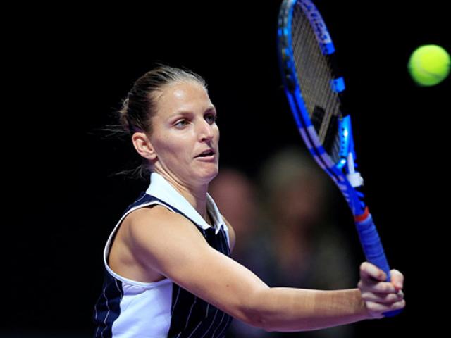 Tin thể thao HOT 2/11: Pliskova hạ Halep đoạt bán kết WTA Finals 2019