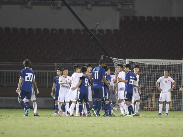 U19 Việt Nam chính thức đoạt vé VCK U19 châu Á: ”Phù thủy” nhắc học trò không ngủ quên