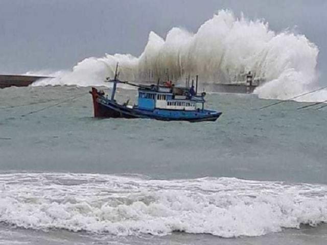 Hai cơn bão liên tiếp ngoài khơi Thái Bình Dương sắp vào Biển Đông