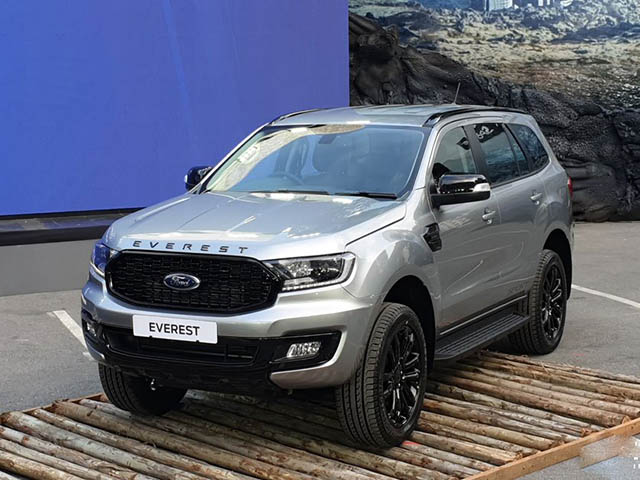 Cận cảnh Ford Ranger và Everest vừa ra mắt tại Thái Lan