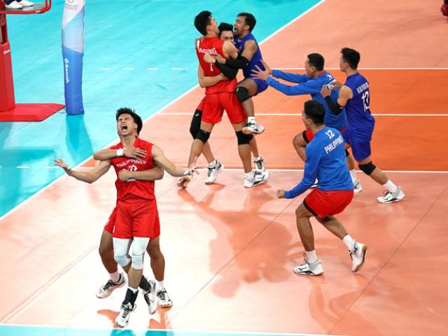 Bóng chuyền Philippines hạ Thái Lan gây sốc: Chủ nhà SEA Games đã làm gì?