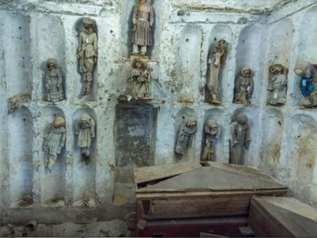 Khám phá bí mật trong hầm mộ đáng sợ nhất nước Ý