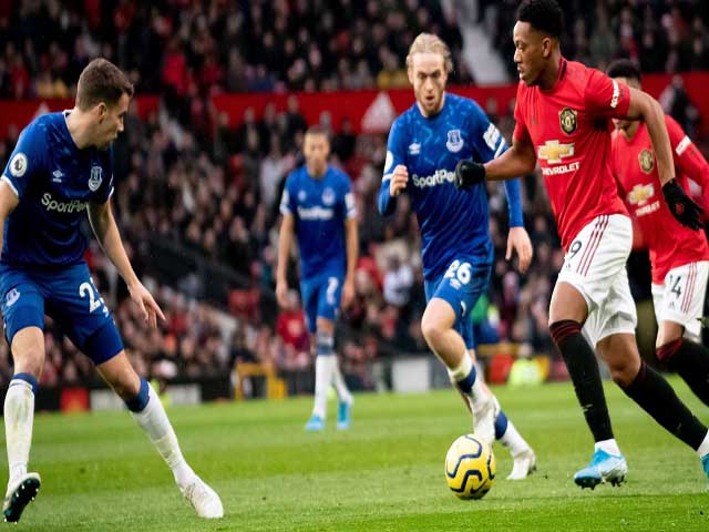 Video highlight trận MU - Everton: Choáng váng phản lưới nhà, sao trẻ cứu nguy