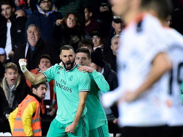 Điểm nóng vòng 17 La Liga: El Clasico đảo cục diện vì bàn thắng phút cuối