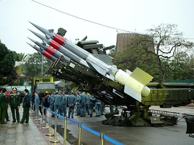 Cận cảnh dàn vũ khí ”khủng” được Bộ Quốc phòng trưng bày tại Thái Nguyên