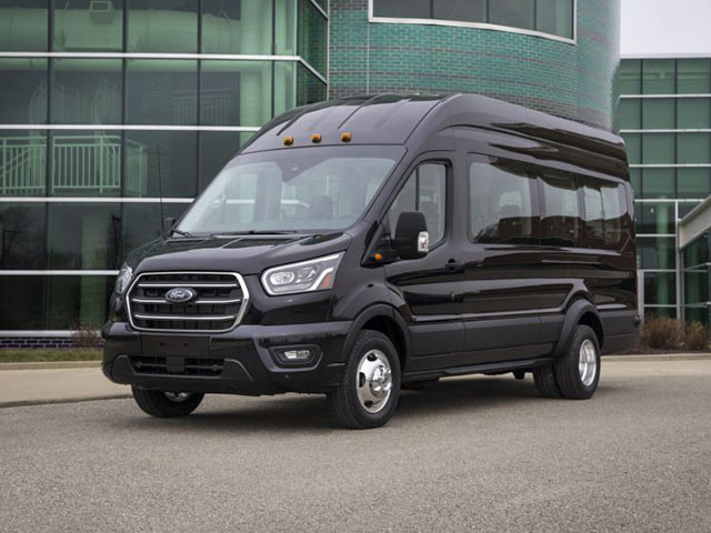 Ford Transit thế hệ mới xuất hiện tại Việt Nam, chờ ngày ra mắt