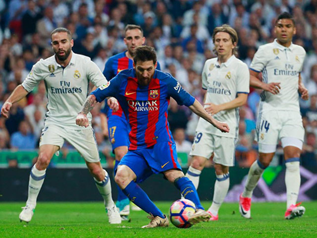 Đội bóng xuất sắc nhất thập kỷ: Barcelona hay Real Madrid là số 1?