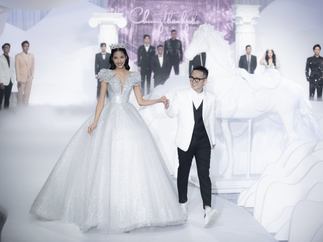 Váy cưới xu hướng 2020 biến cô dâu thành công chúa trong cổ tích
