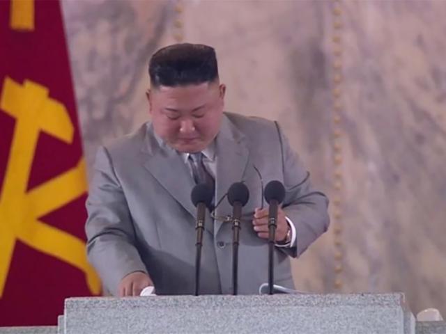Nước mắt của ông Kim Jong Un: ”Món quà” cho ông Trump trước thềm bầu cử?