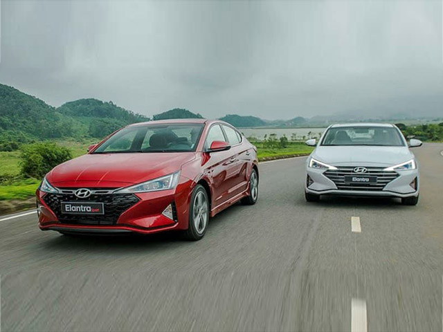 Giá xe Hyundai Elantra lăn bánh tháng 10/2020, giảm 20 triệu đồng