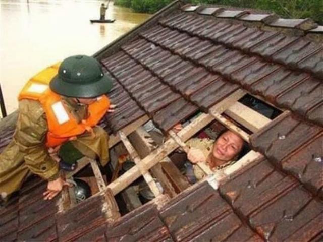 Thành ủy Hà Nội kêu gọi ủng hộ nhân dân các tỉnh miền Trung bị thiệt hại do mưa lũ