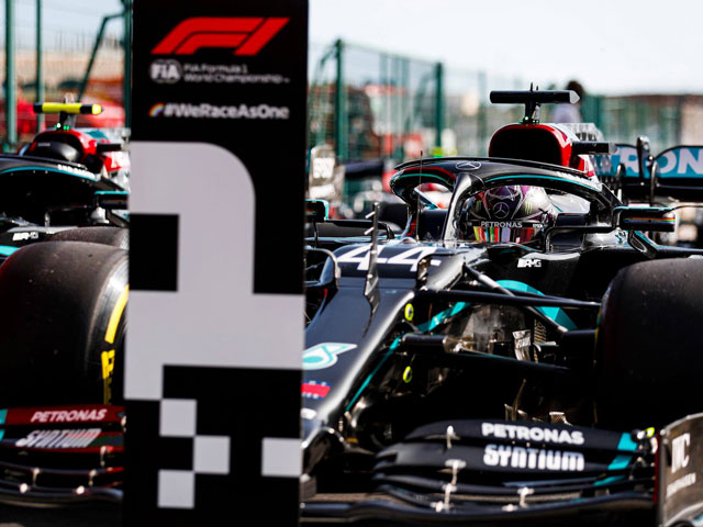 Đua xe F1, phân hạng Portuguese GP 2020: Hamilton “nhọc nhằn” đoạt pole