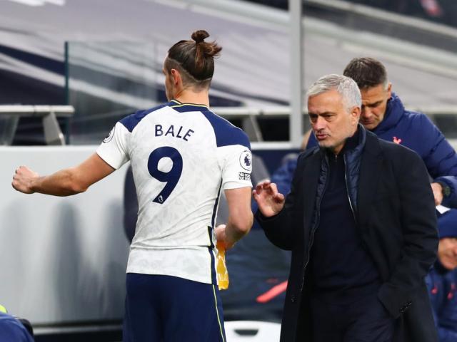 Nhận định bóng đá Burnley - Tottenham: Chờ Bale tỏa sáng, ”phả hơi nóng” top 4