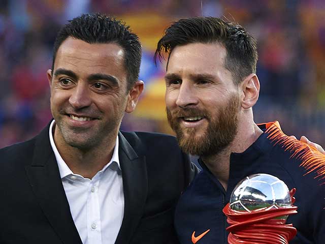 Barca chờ chủ tịch mới: Koeman sắp mất chức, Xavi lên thay để giữ Messi?