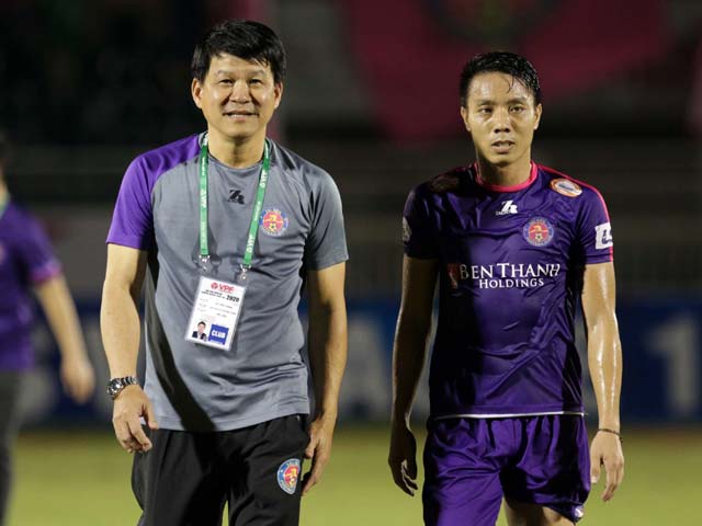 “Tứ mã” đua vô địch V-League: HLV “dị” nhất giải thách đấu đội bầu Hiển