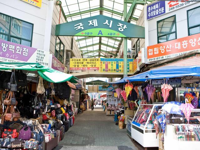 Khám phá chợ truyền thống lớn nhất tại Busan