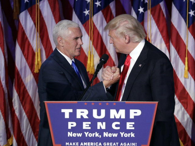 Thế khó của ông Mike Pence sau 4 năm sát cánh cùng Tổng thống Trump