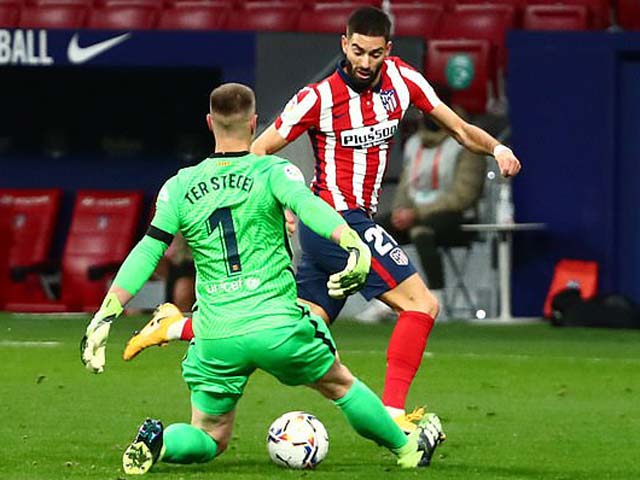 Video highlight trận Atletico Madrid - Barcelona: Messi im tiếng, trả giá phút bù giờ