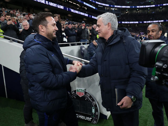 Mourinho gặp lại Chelsea, tuyên bố mạnh miệng ”dọa” trò cũ Lampard