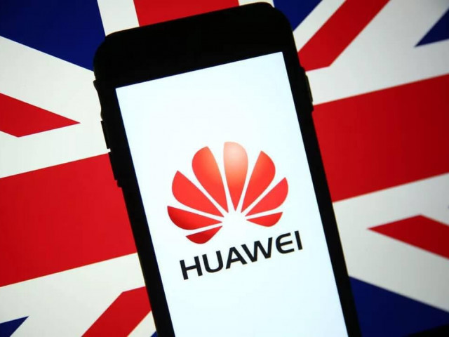 Cấm lắp đặt thiết bị 5G của Huawei từ tháng 9-2021 tại Anh