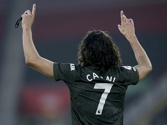 SAO Ngoại hạng Anh muốn trừng phạt Cavani, cấm đá 3 trận là chưa đủ