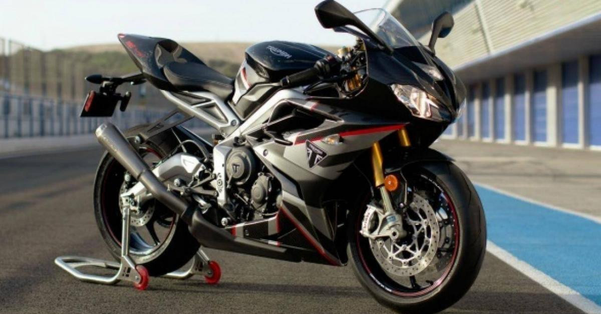 Chiêm ngưỡng siêu phẩm Triumph Daytona Moto2 765 hàng hiếm