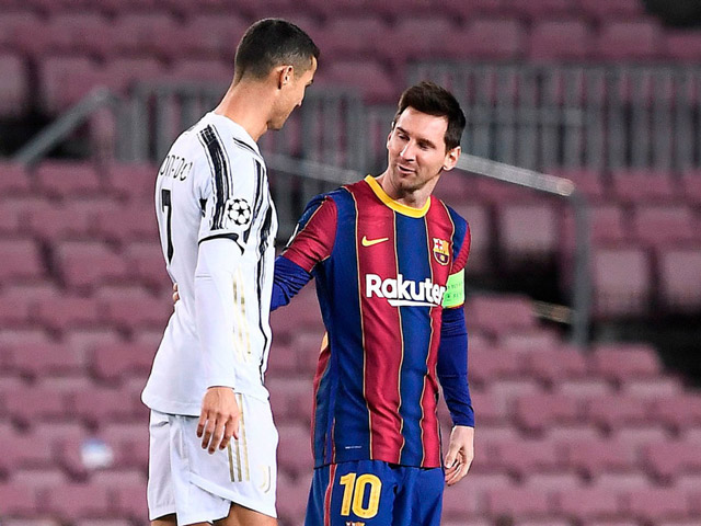 Messi sút 11 lần 0 bàn thắng, lập kỷ lục buồn: Ronaldo nói câu ”ấm lòng”