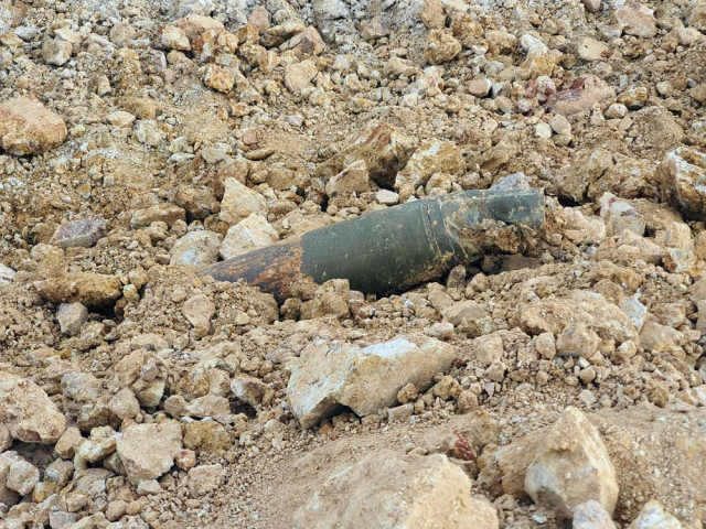 Phát hiện quả bom nặng gần 300kg khi thi công hồ nước ở Hà Tiên