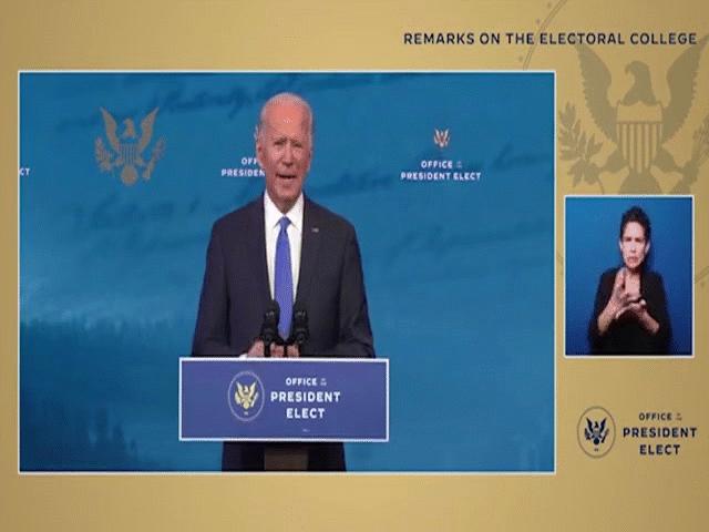 Biểu hiện của ông Biden khi phát biểu khiến nhiều người lo lắng