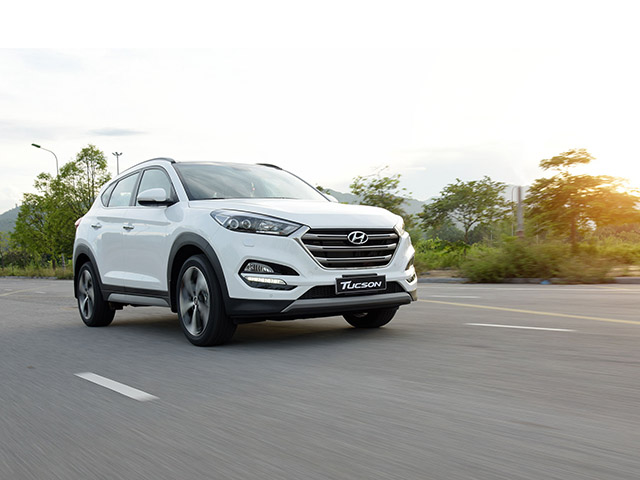 Giá xe Hyundai Tucson lăn bánh tháng 12/2020, giảm 50% phí trước bạ
