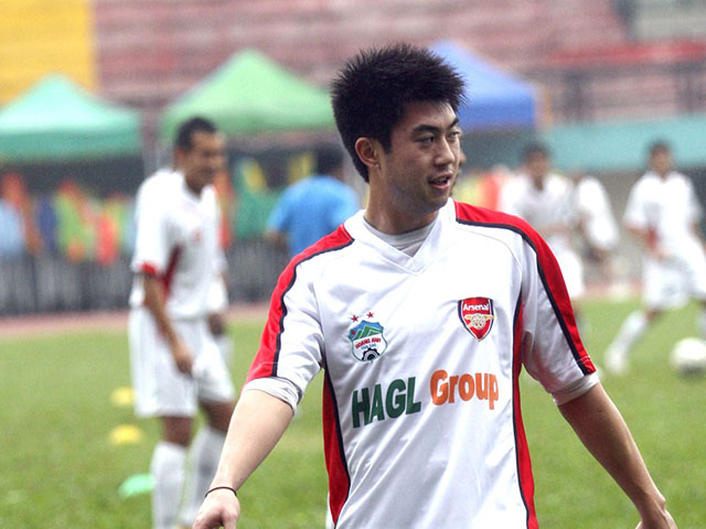 “Bom tấn” V-League: Lee Nguyễn chính thức đầu quân cho CLB TP.HCM