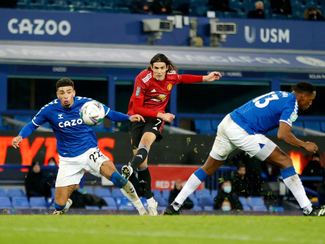 Video Everton - MU: Vỡ òa siêu phẩm Cavani, chốt hạ phút bù giờ