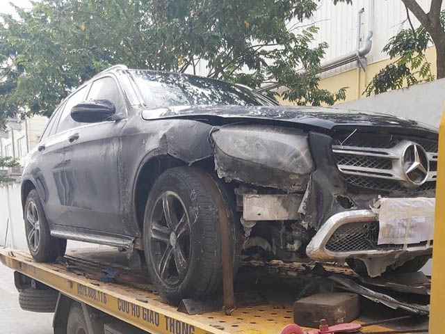Mercedes-Benz lên tiếng về việc xe GLC cháy tại Hà Nội