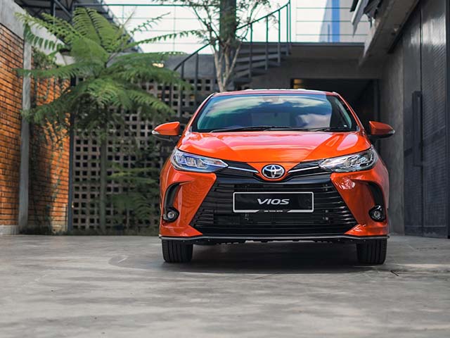 Giá xe Toyota Vios niêm yết và lăn bánh tháng 10/2021