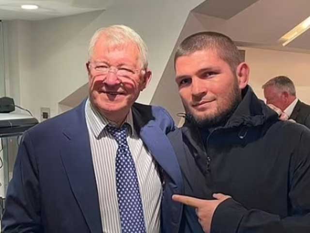 “Đại bàng” Khabib từ chối rượu của Sir Alex, võ sỹ gốc Việt đá xoay đẹp mắt