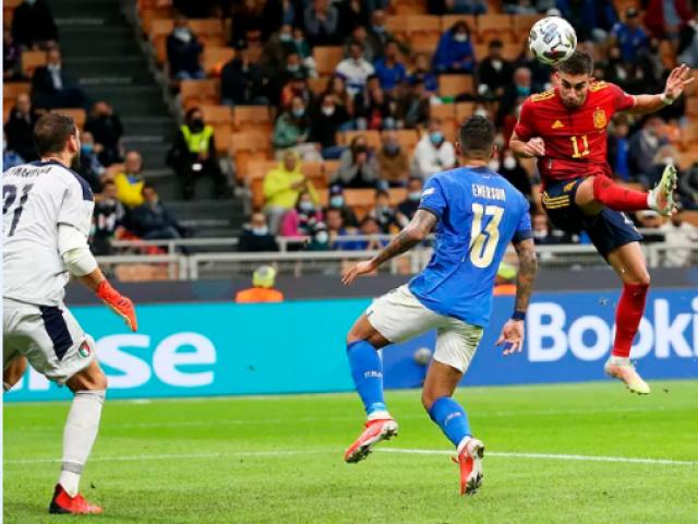 Video bóng đá Italia - Tây Ban Nha: Hiệp 1 bùng nổ, cú đúp xuất thần (Bán kết Nations League)