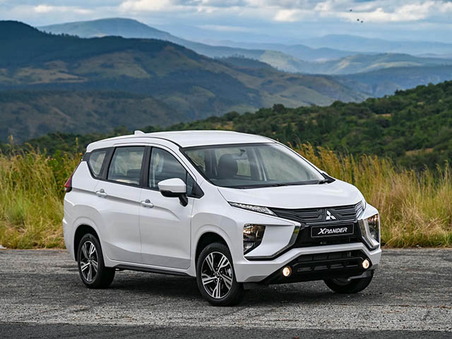 Giá xe Mitsubishi Xpander tháng 10/2021, hỗ trợ 50% phí trước bạ