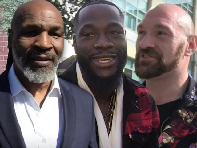 Mike Tyson thừa nhận Fury đấu Wilder vĩ đại nhất lịch sử Boxing