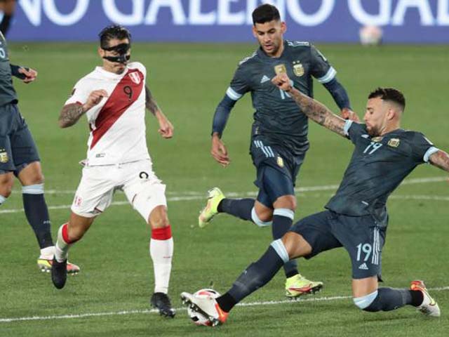 Video bóng đá Argentina - Peru: Bước ngoặt cuối hiệp 1, hú vía penalty (Vòng loại World Cup)